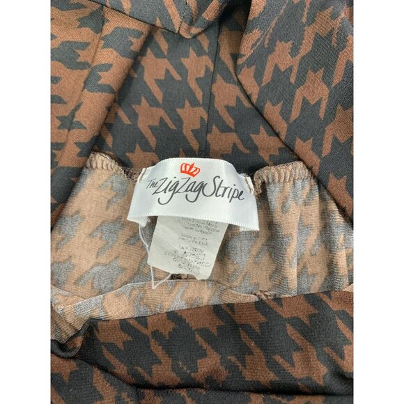 The Zig Zag Stripe Women's Lounge Pants - Picture 3 of 6